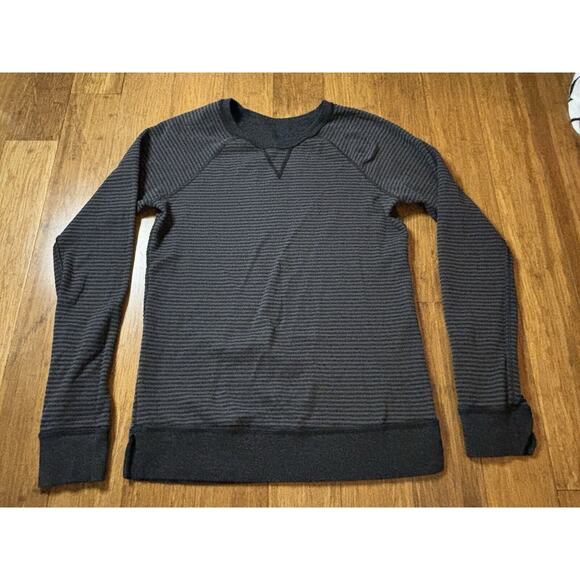 Lululemon Open Your Heart Long Sleeve Reversible Grey Black Stripe Sweatshirt 2 - Picture 8 of 12